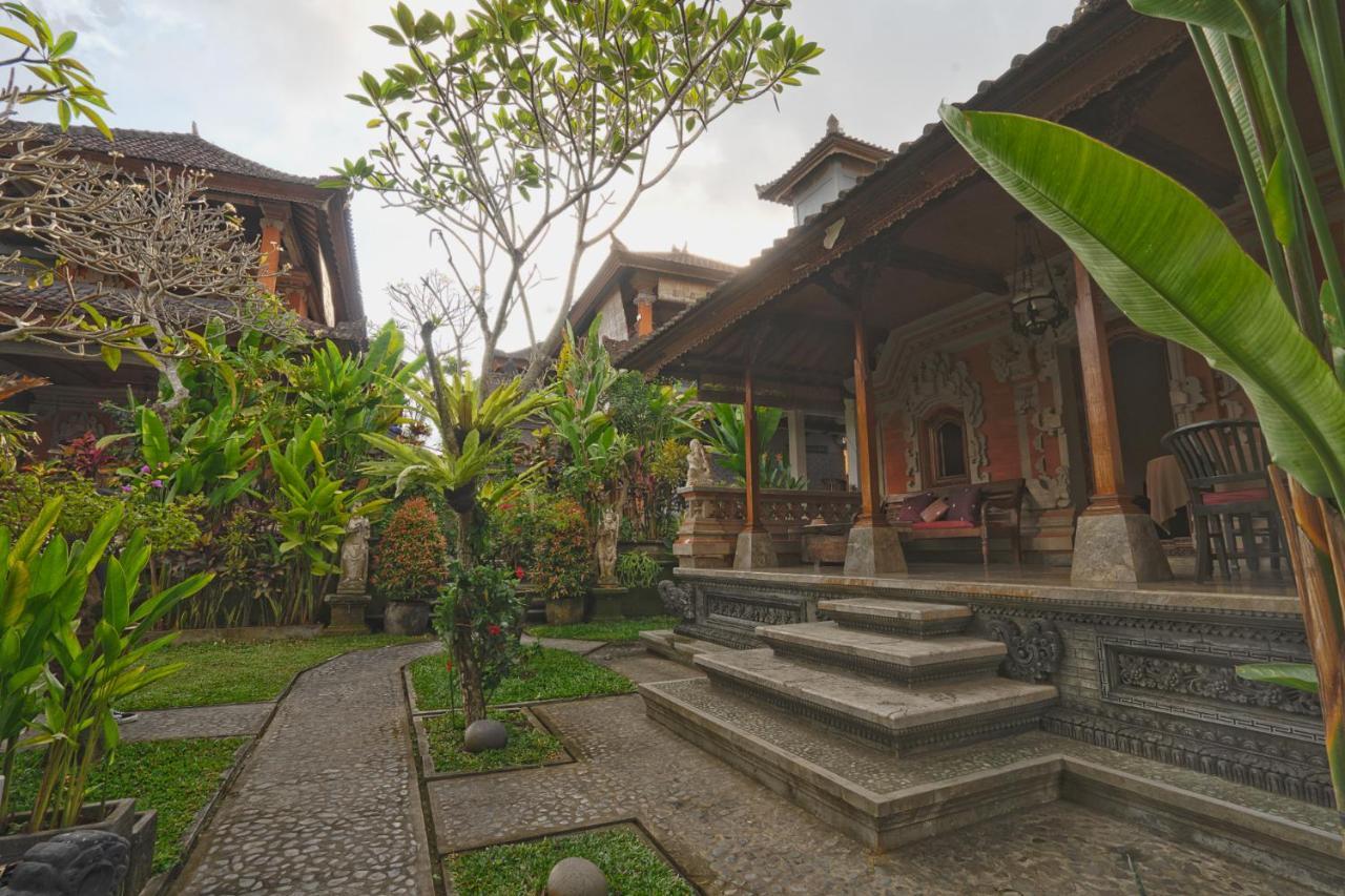 Aura Bisma Hotel Ubud Exterior foto